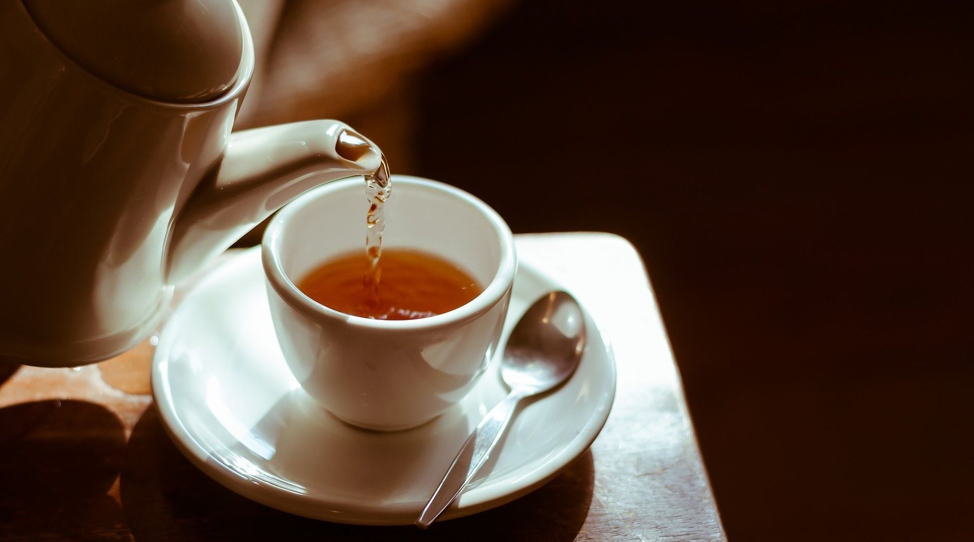 We all make the same mistake when making a cup of tea, claims expert