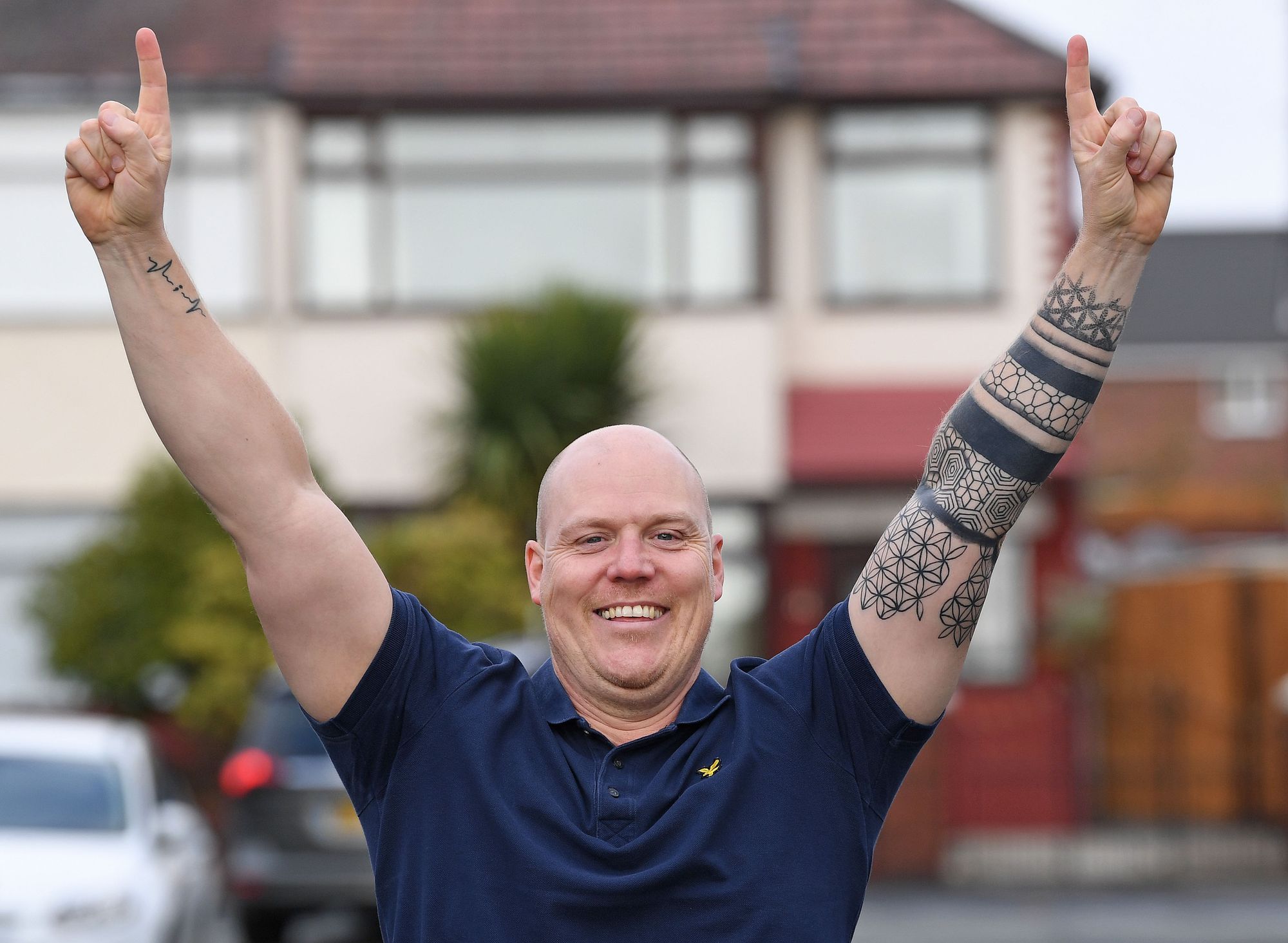 Halton bus driver announces 'Final Ride' walking charity challenge