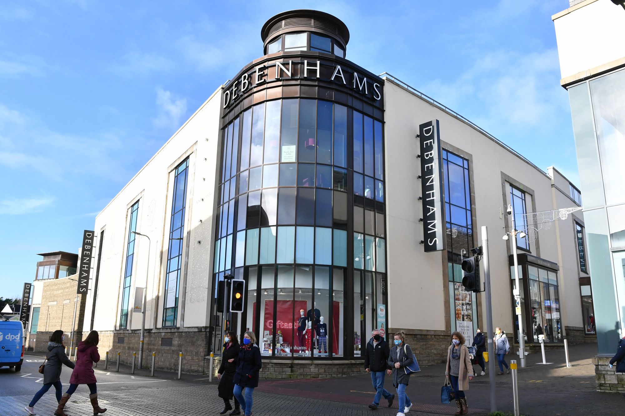 Pop-up shops returning to Carmarthenshire towns this month