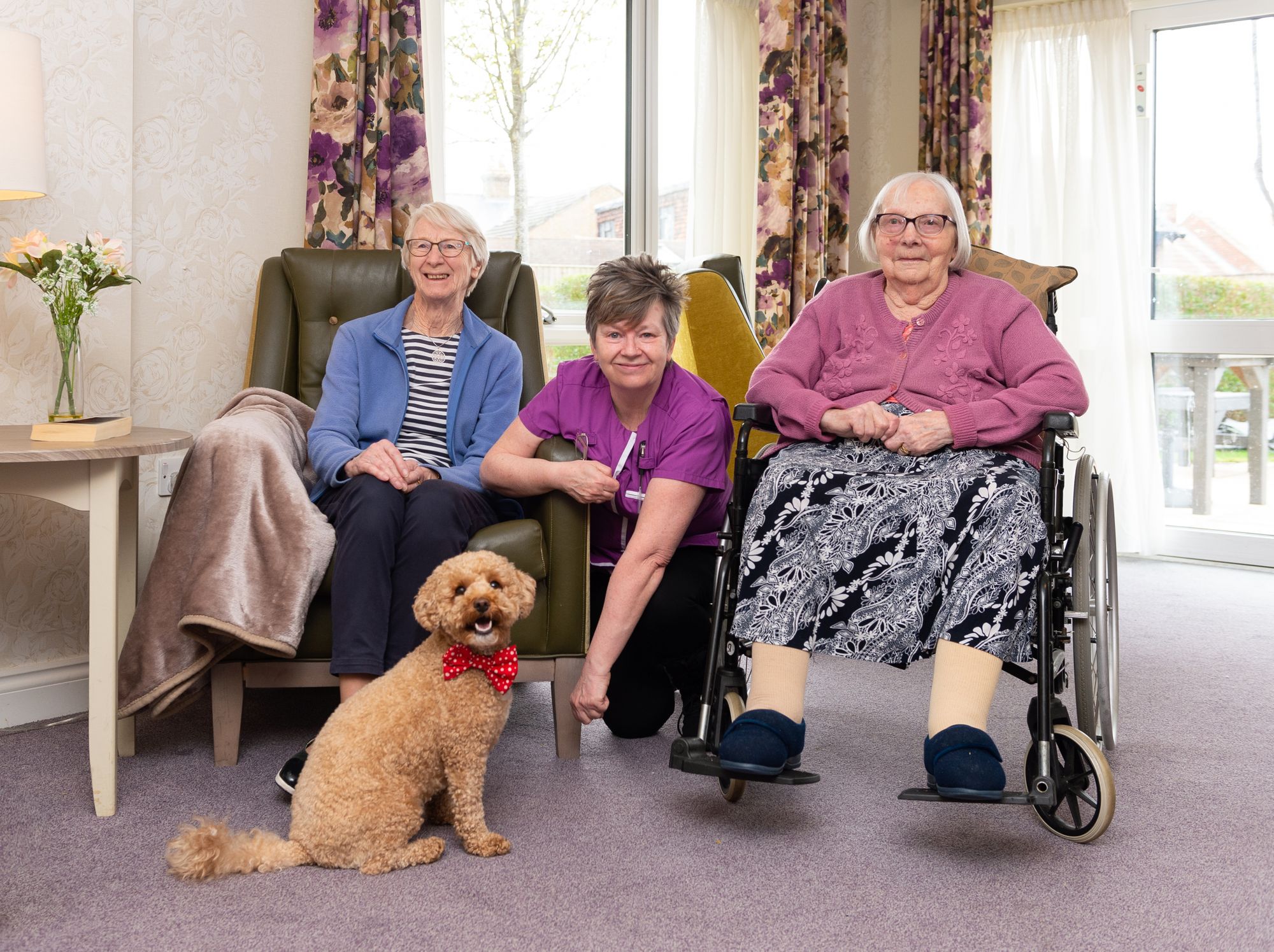 ‘Round of a-paws’ as Ware care home hires canine relations manager