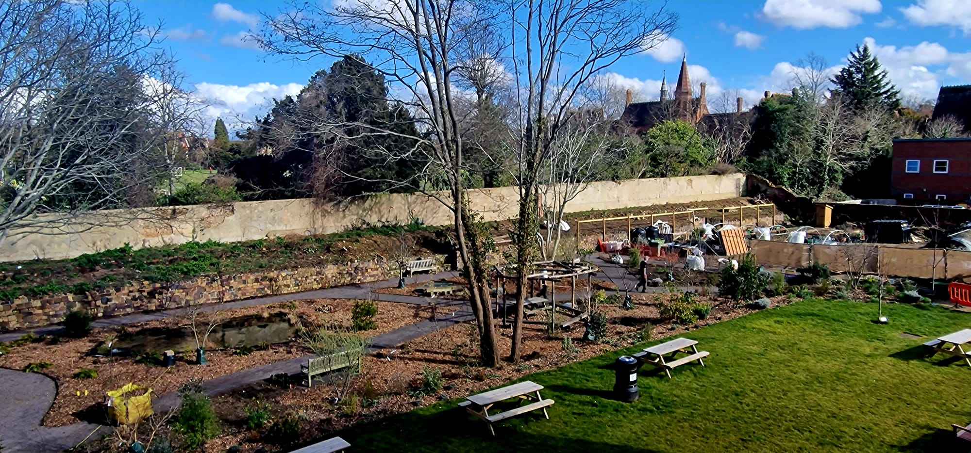 Royal Berks Charity launch appeal to complete staff health and wellbeing garden