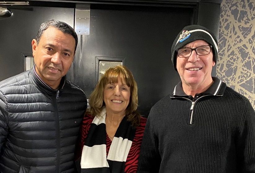 Memory café helps Newcastle United fan with dementia relive memories by meeting his idols