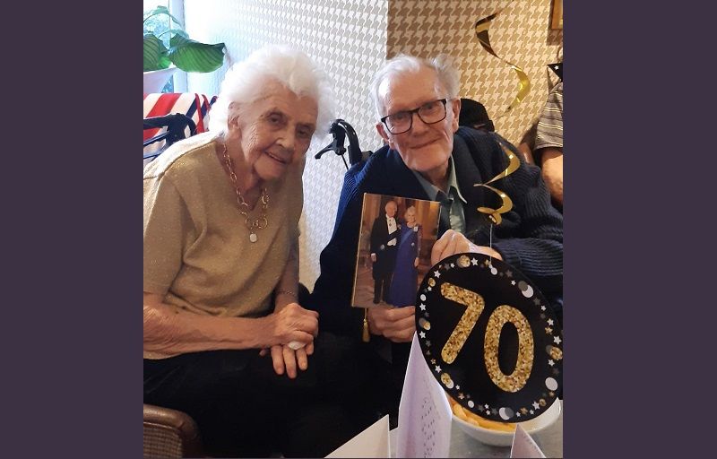 'Never go to bed on an argument' says Ware couple celebrating 70 years of marriage