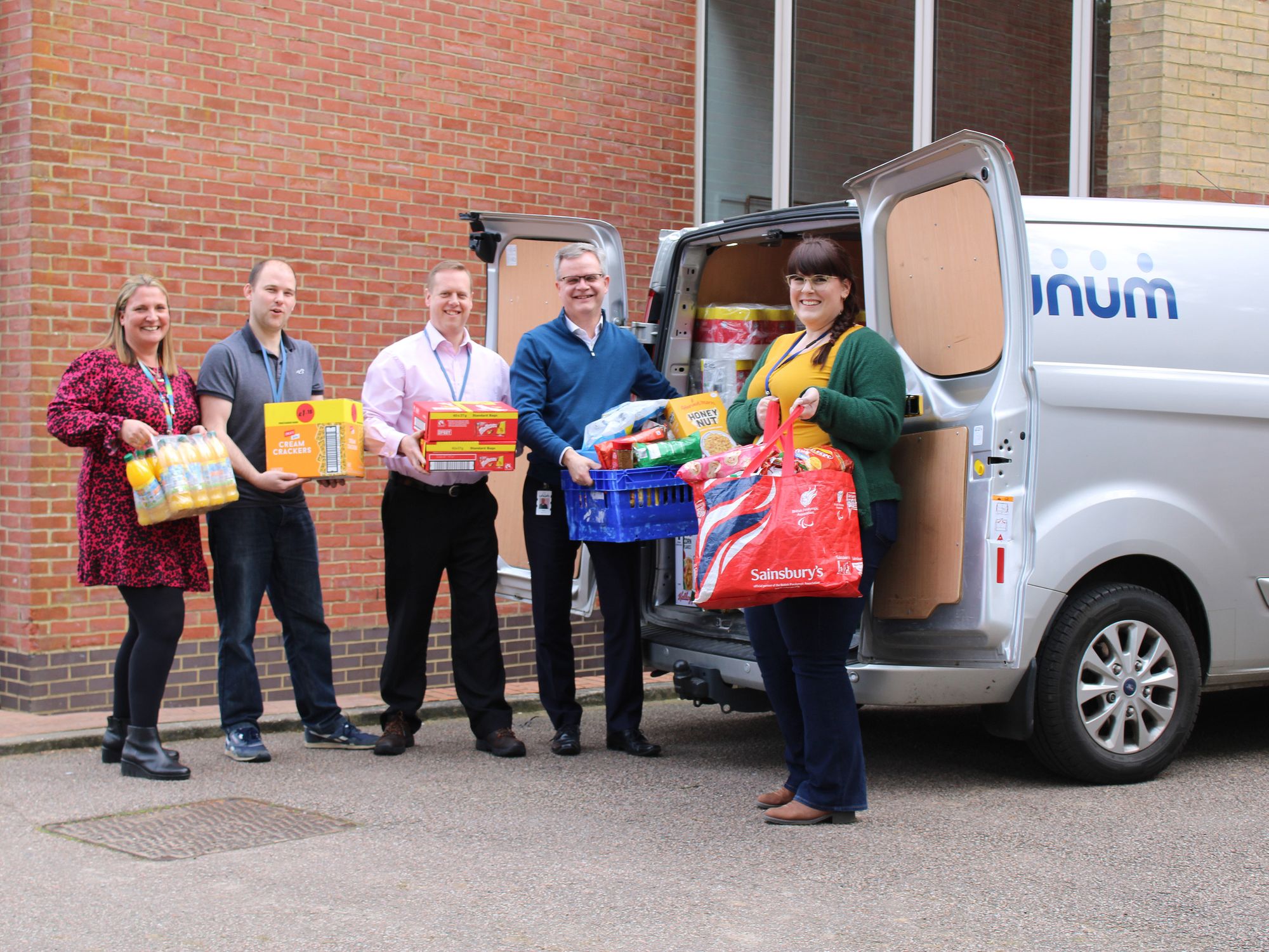 Dorking business supplies 12,000 community meals in annual 'Heroes for Hunger' food drive