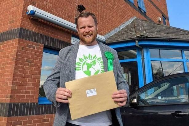 Former green councillor eyeing comeback at Halton elections
