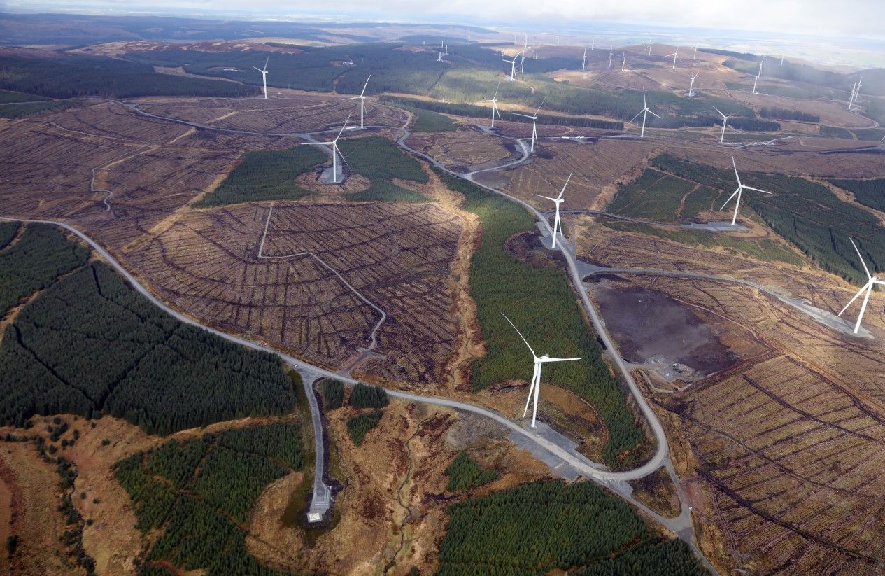 Final wind turbine installed at East Ayrshire wind farm as site begins generating green power