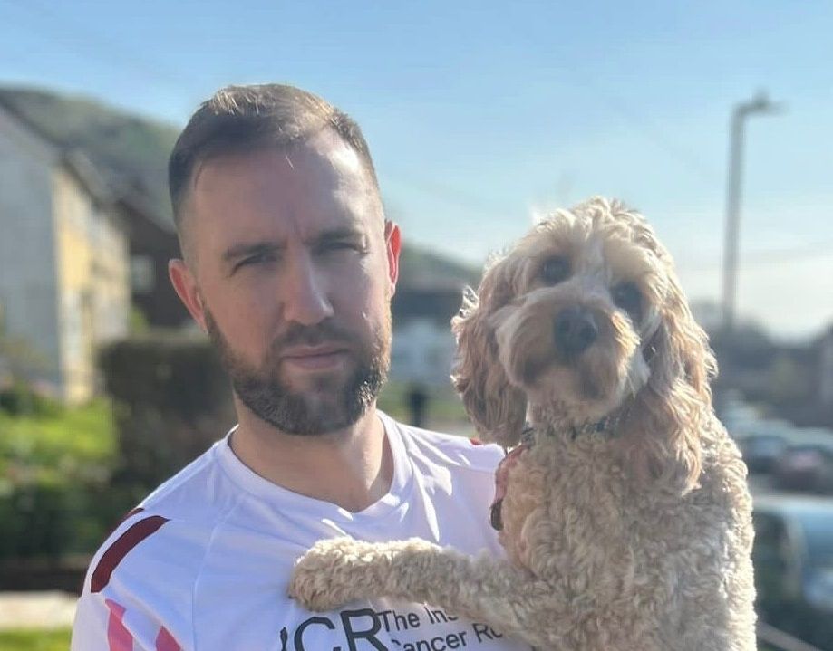Dover oil rig worker runs London Marathon to support cancer patients