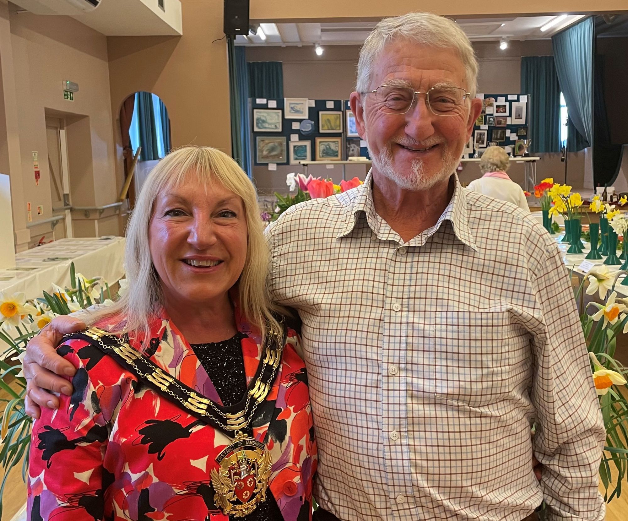 Tatsfield Village: Perfect weather makes for successful Horticultural Spring Show