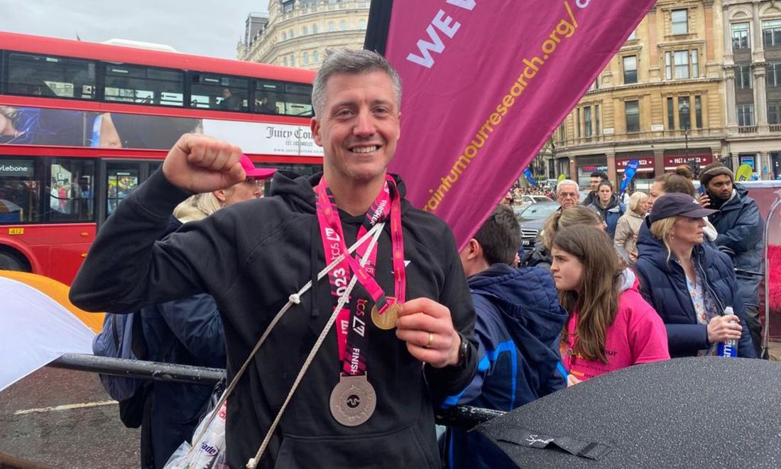 Londonderry dad runs 'bittersweet' marathon in wife's memory - to 'see good coming out of bad'