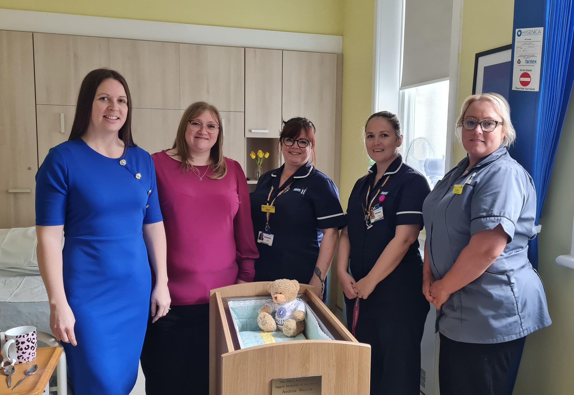 Special cot that helps grieving parents make memories donated to Poole hospital
