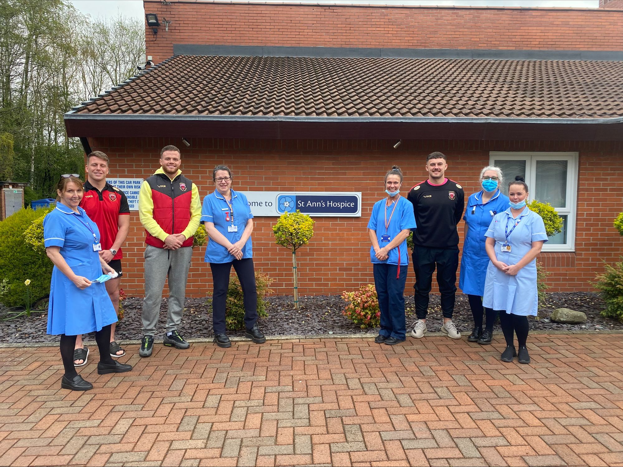 New partnership between St Ann’s Hospice and the Salford Red Devils set to take Salford by storm
