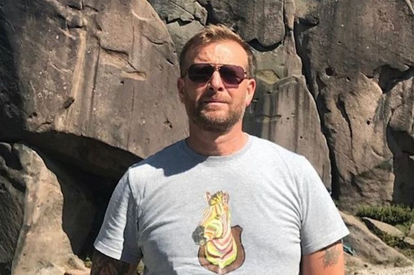 Dad with pain in side was given devastating cancer diagnosis