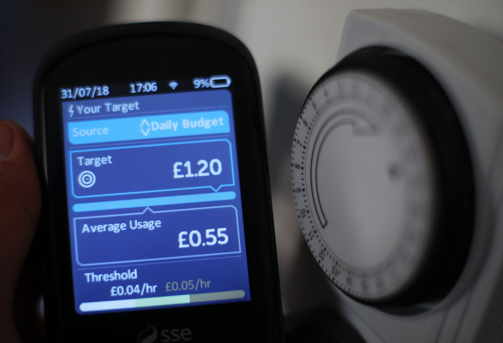 Citizens Advice Rochdale encourages residents to install smart meters