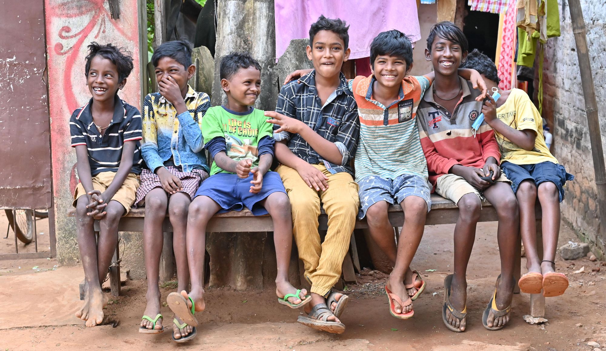 Hertfordshire pupils help author with book covering plight of Indian street children