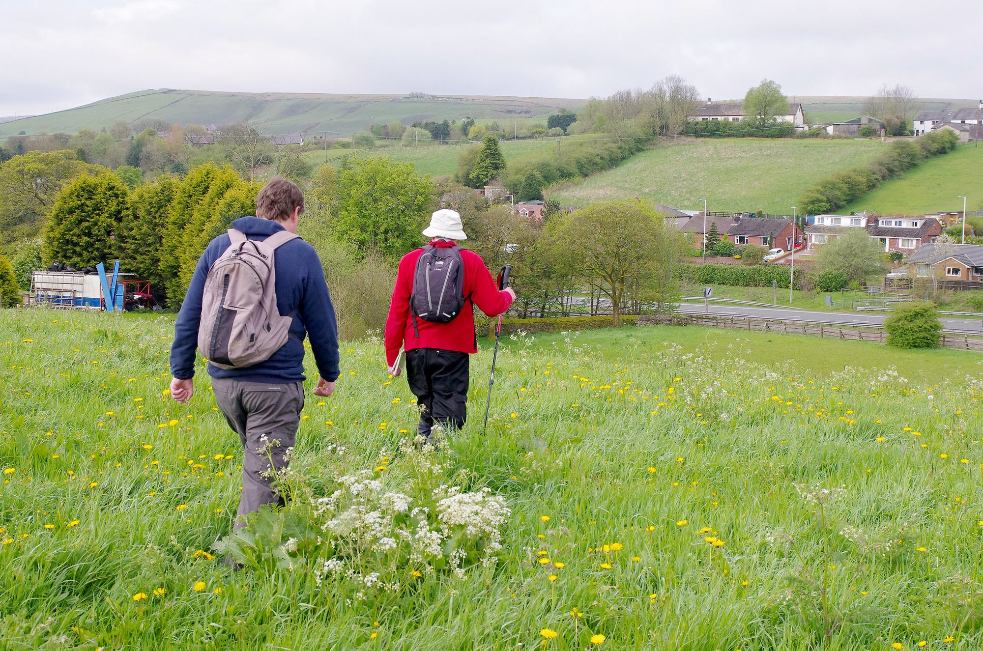 Rossendale Ramblers: Walkers take in the sights of Todmorden, Lumb and Haslingden