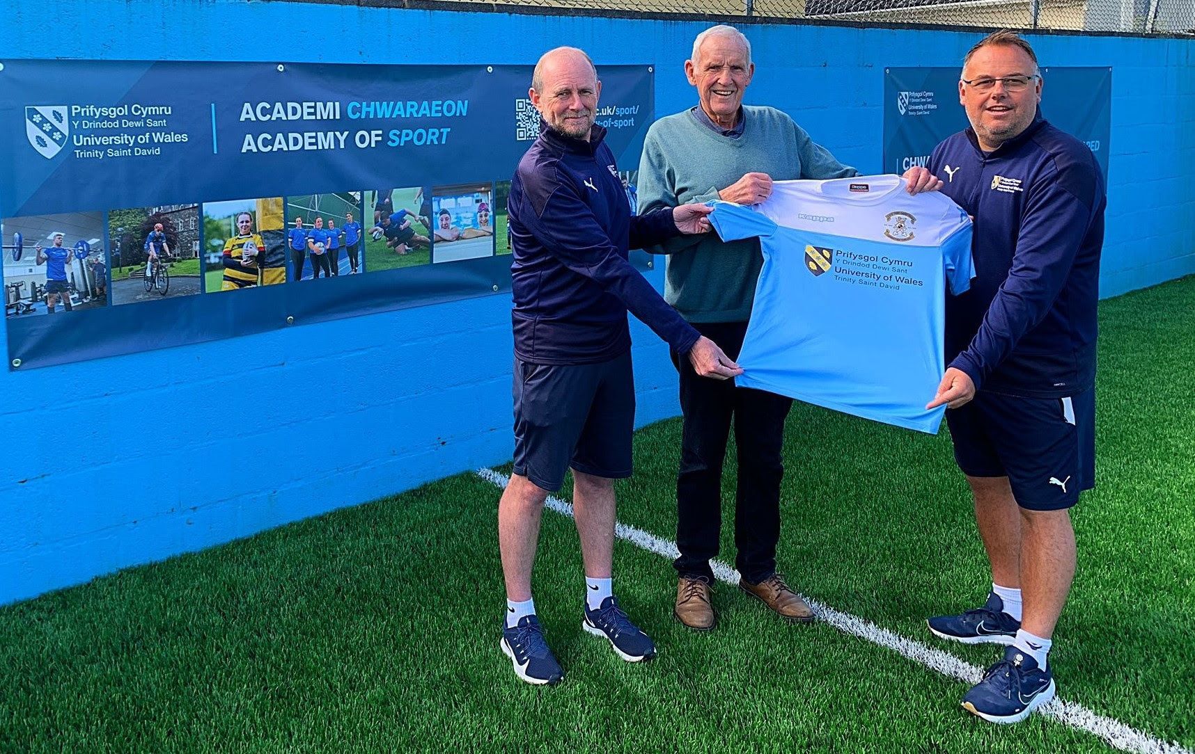 University strengthens links with Carmarthen Town AFC