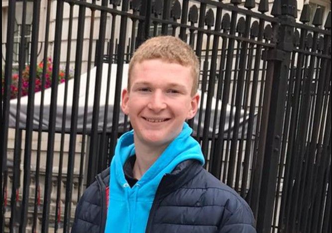 Gateshead teen named Coronation Champion for helping local families