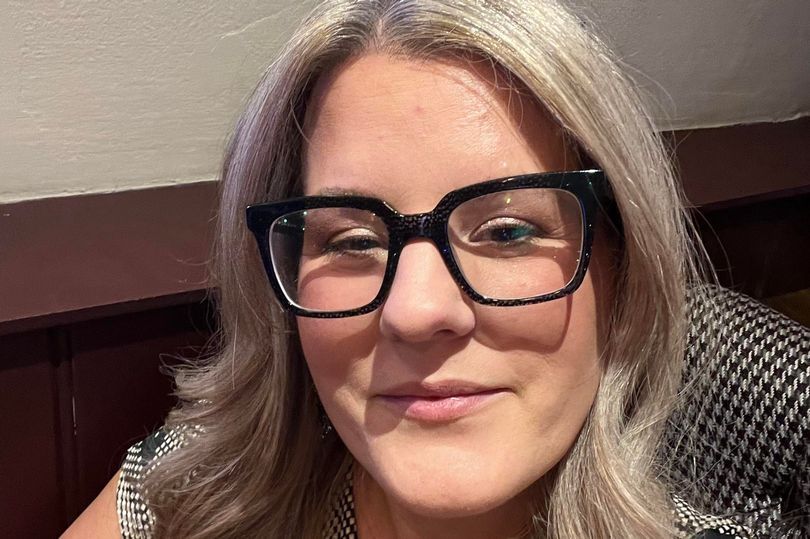 Mum quoted £7,500 for bathroom transformation does it herself for only £33.50