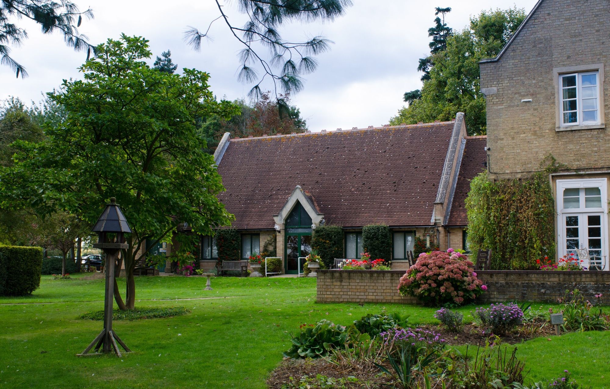 Bedfordshire community invited to hospice summer remembrance event