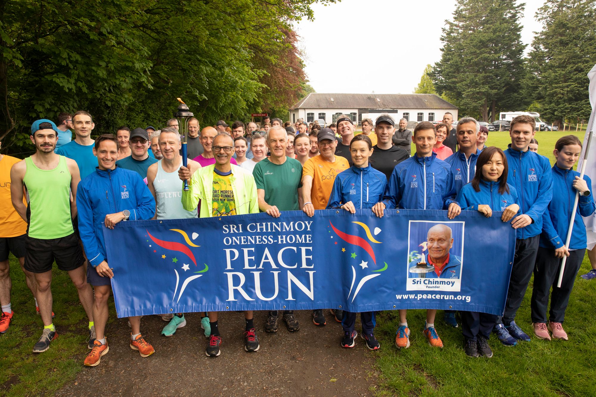 Runners joined forces with global peace ambassadors during parkrun through Rozelle