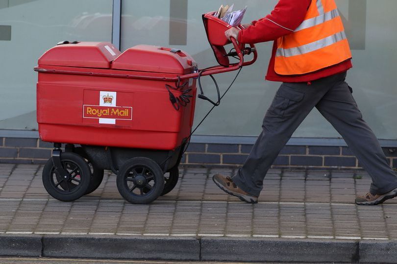 Royal Mail rolls out changes to parcel delivery service affecting UK customers