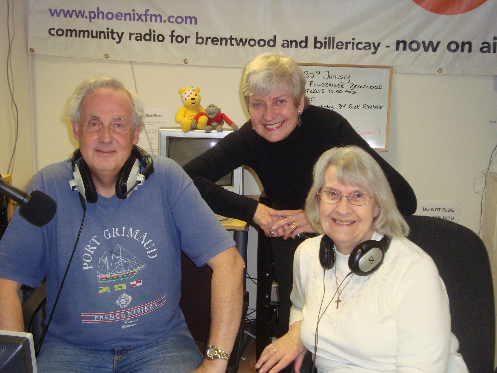 Phoenix FM: Tributes paid to former Brentwood Writer's Circle president and studio friend