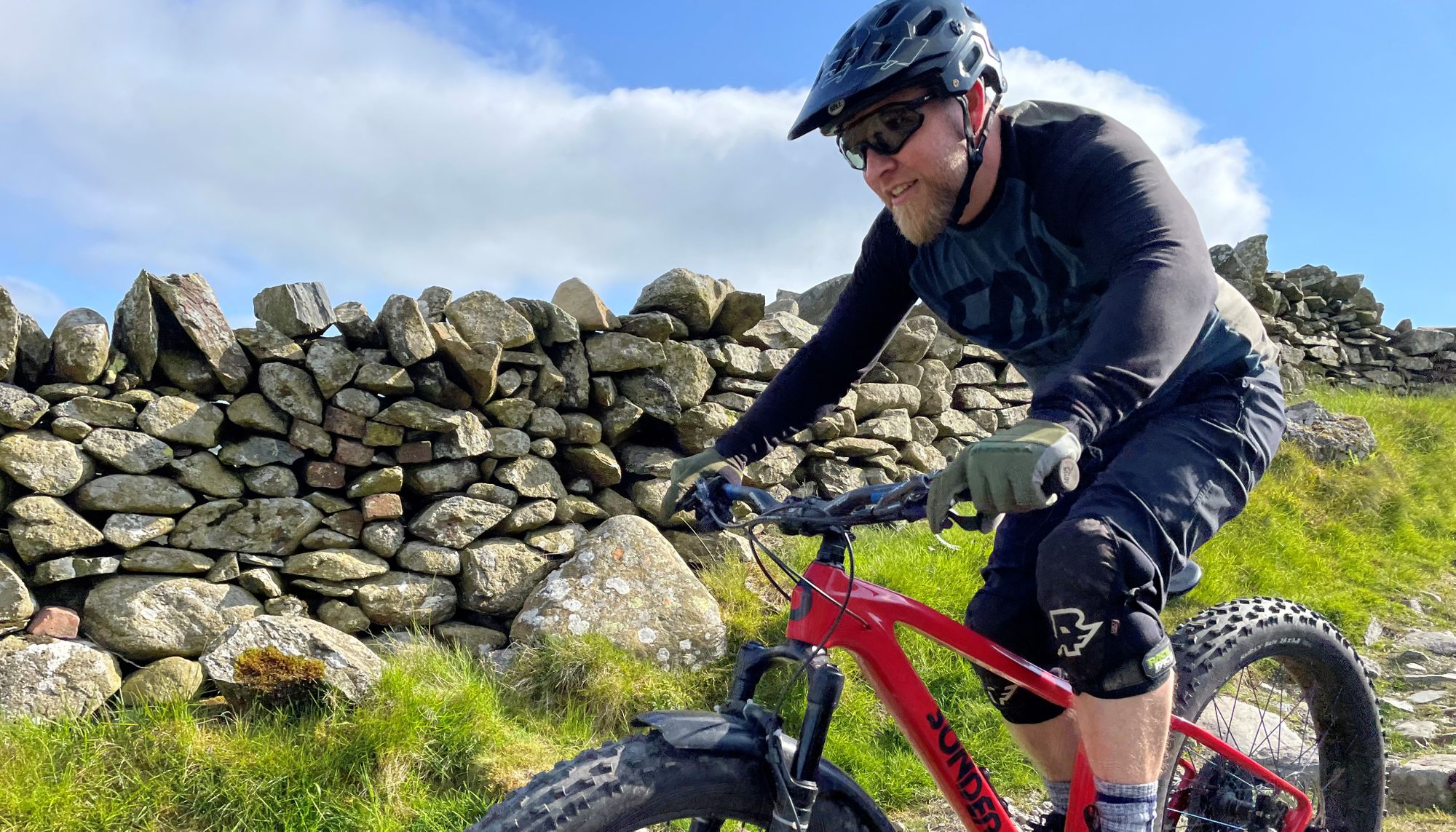 Conwy's Dan takes on UK's toughest mountain bike challenge in memory of niece