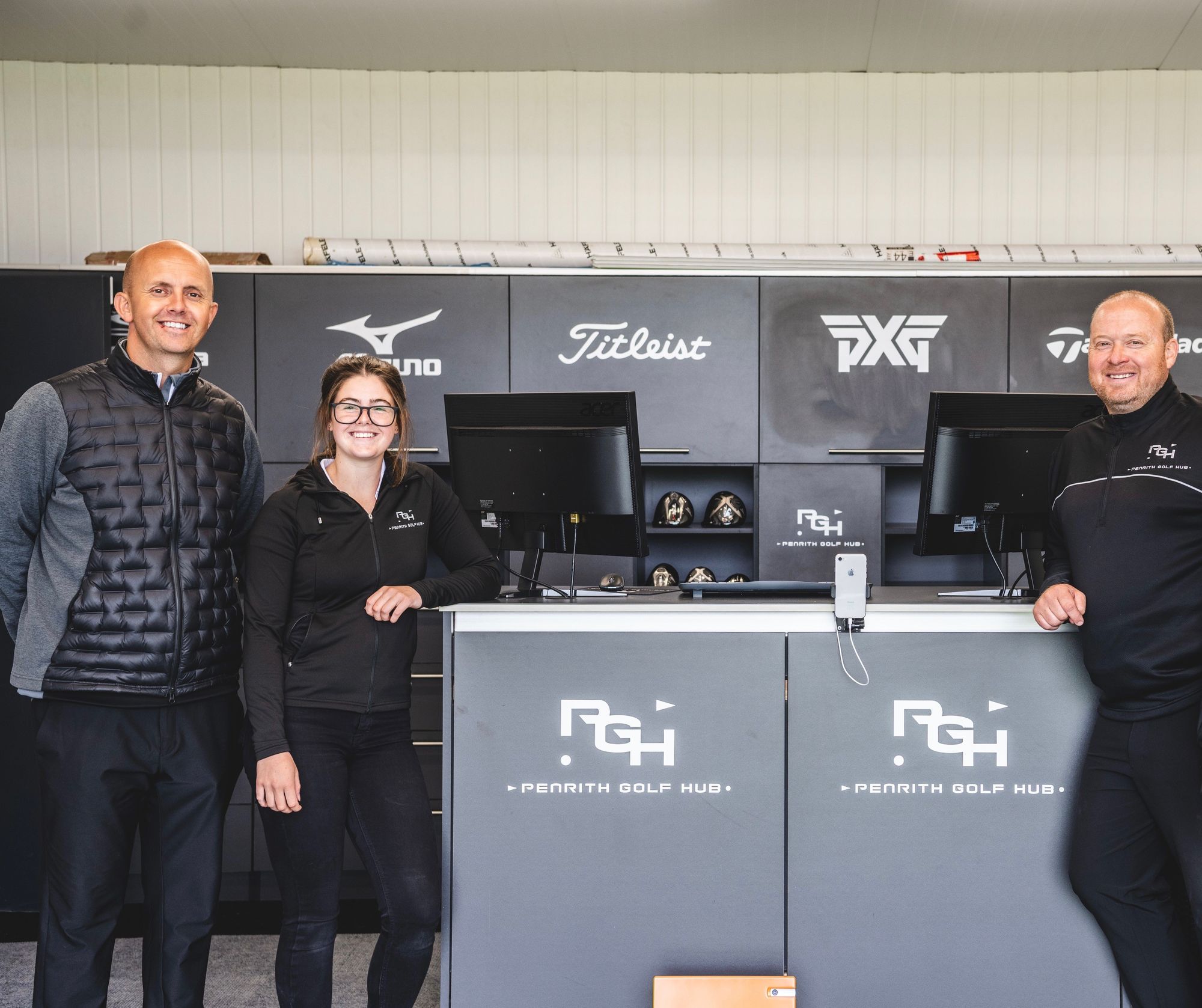 Golfers in longest day charity challenge