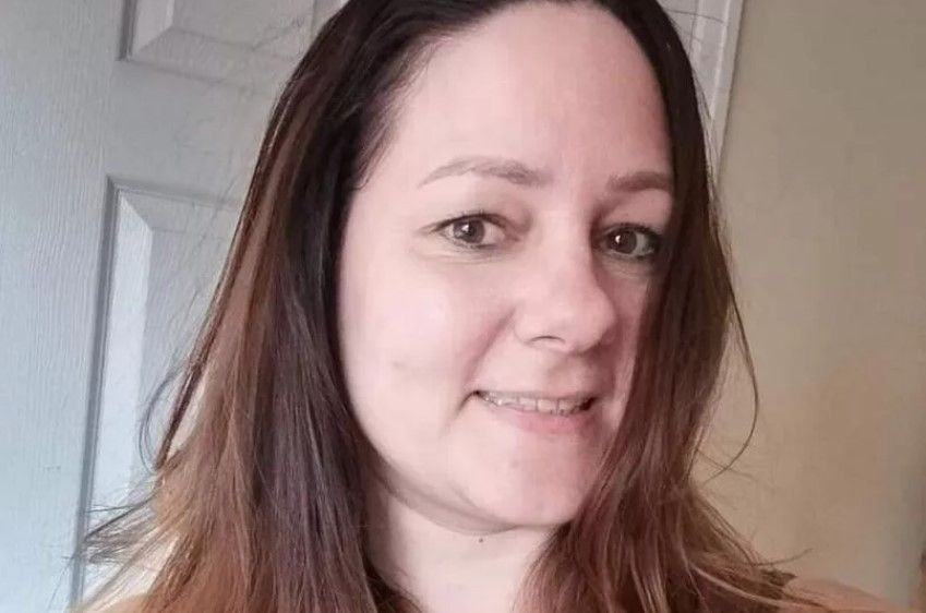 Mum who suffered cramp while driving finds out she has a year to live