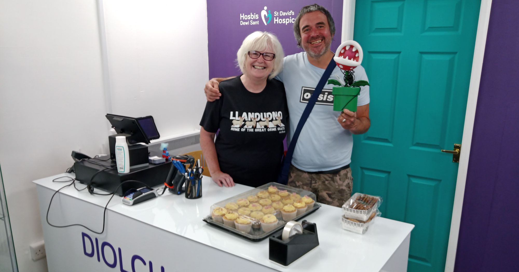 St David's Hospice re-opens its newly revamped Conwy shop