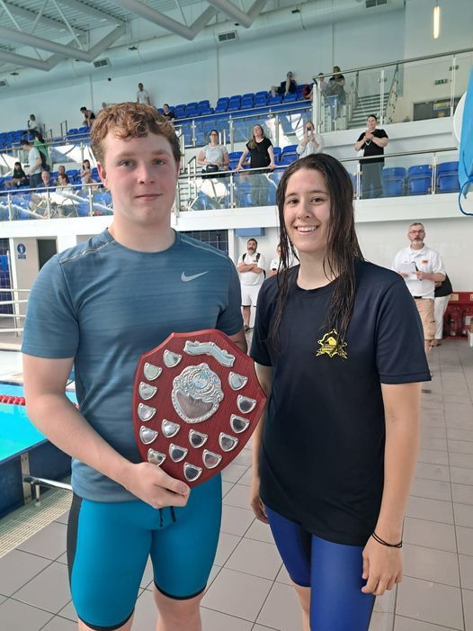 Bridgefield Swimming Club bring home Merseyside and District shield