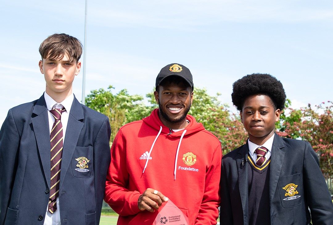 Manchester United players gain community champion awards