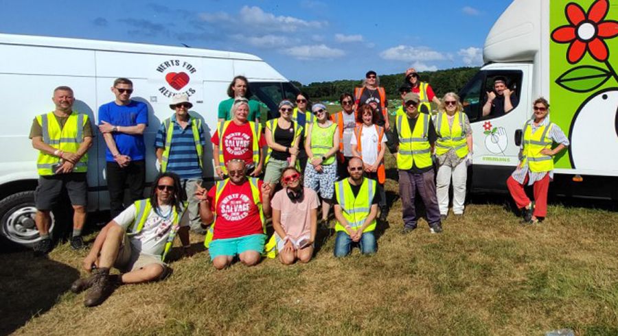 Herts volunteers salvage hundreds of festival tents to help refugees