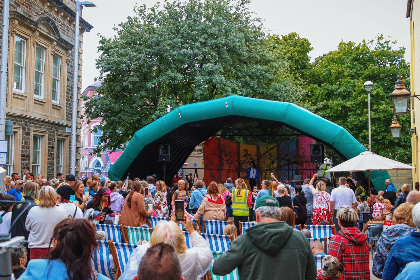 Llanelli set for return of popular 80s Festival and Armed Forces Day