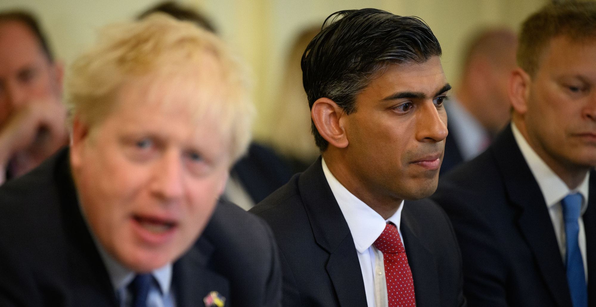 Rishi Sunak faces mounting problems as third Tory MP quits in 24 hours