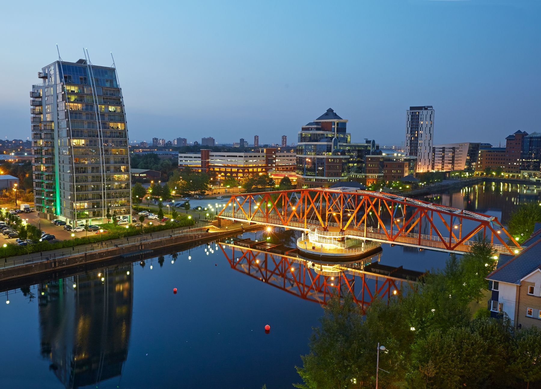 New study claims these are the top 15 happiest and unhappiest areas in the UK - do you agree?