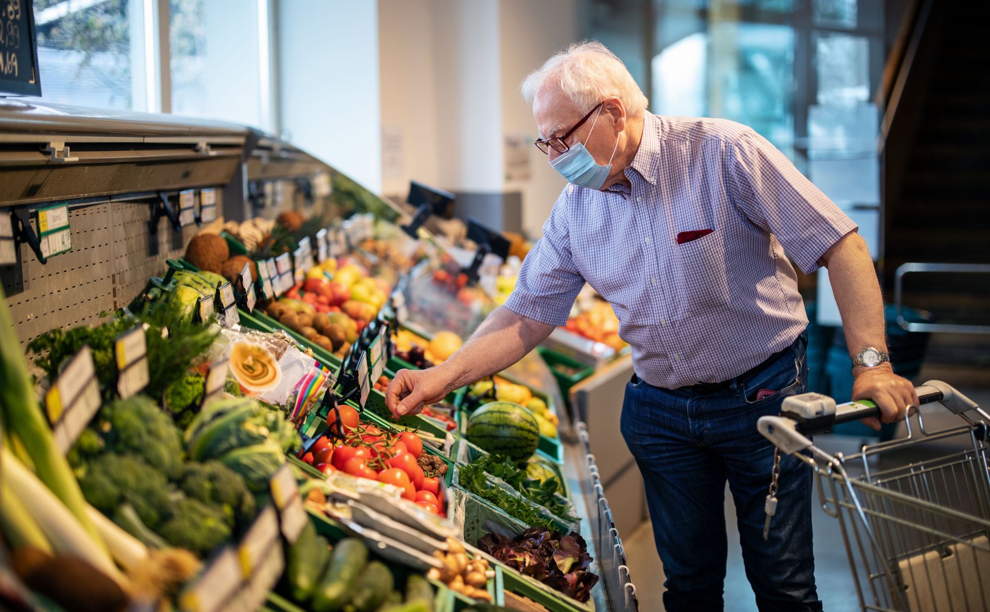 Nine ways supermarkets get you to spend more cash while you're shopping