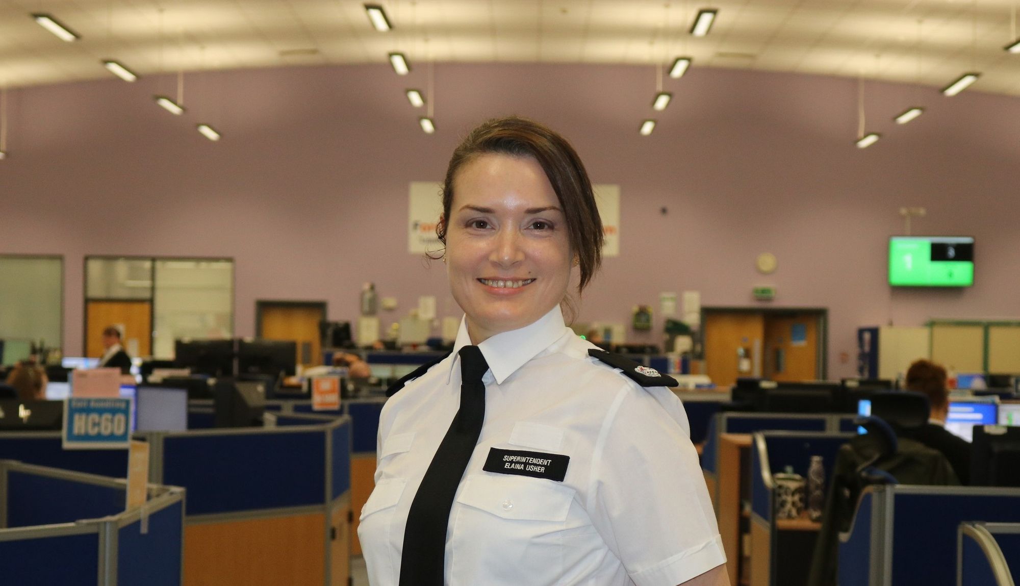 Hertfordshire police ask public to stay on the line if you accidentally dial 999