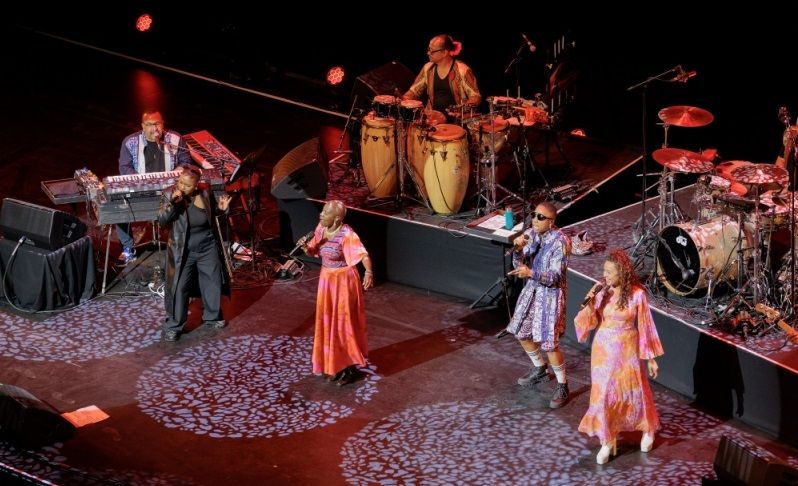 One of the most extraordinary voices in music comes to Manchester International Festival