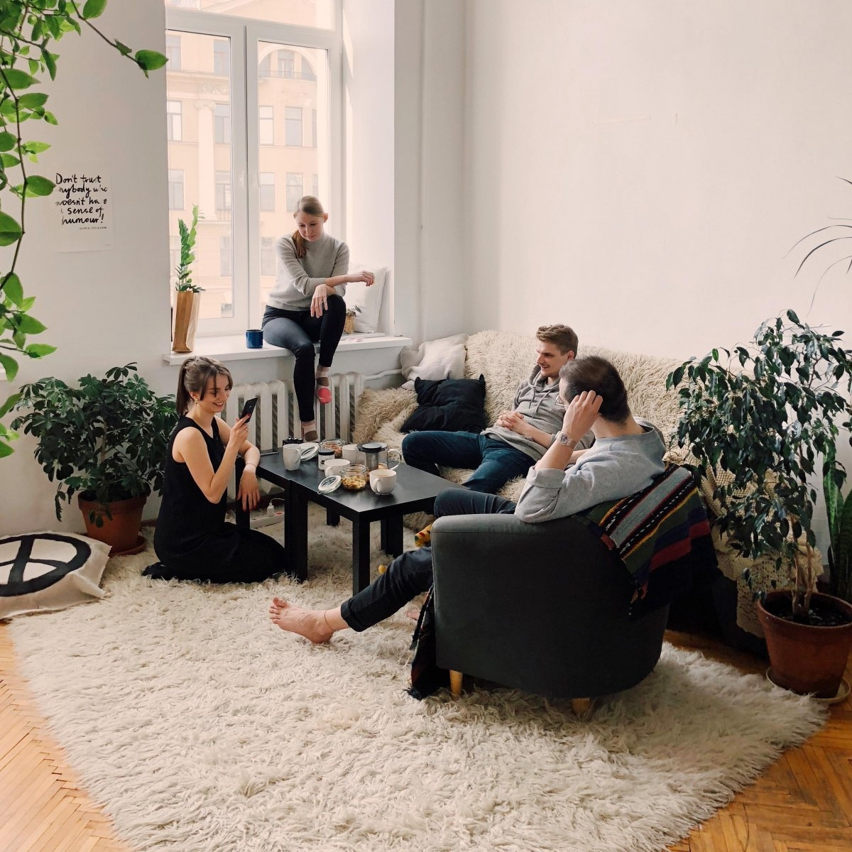 What it’s like living in a shared house? •