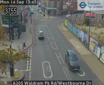 A205 Waldram Pk Rd/Westbourne Dr