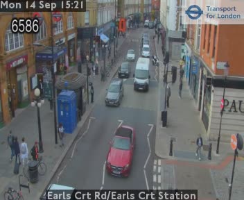Earls Crt Rd/Earls Crt Station