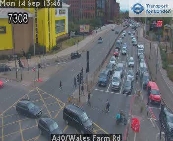 A40/Wales Farm Rd