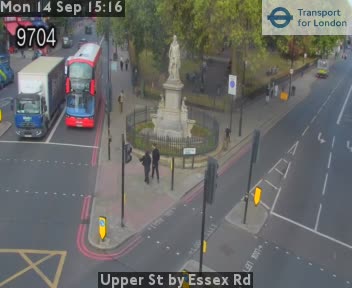 Upper St by Essex Rd