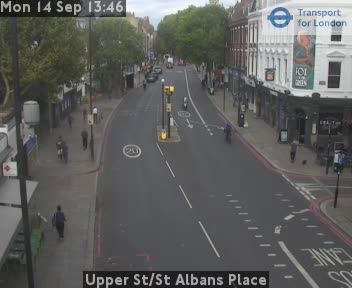 Upper St/St Albans Place