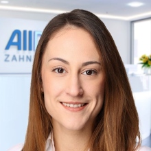 Bild vergrößern: Konstantina Anagnostopoulou, Zahnarzt Köln