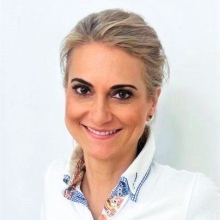 Bild vergrößern: Julia Schmidt, Orthopäde & Unfallchirurg Hamburg