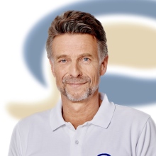 Bild vergrößern: Patrick Simons, Neurochirurg Köln