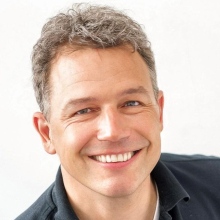 Bild vergrößern: Stefan Gahse, Zahnarzt Nürnberg