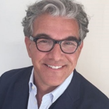 Bild vergrößern: Mark Thomas Sebastian, Zahnarzt München